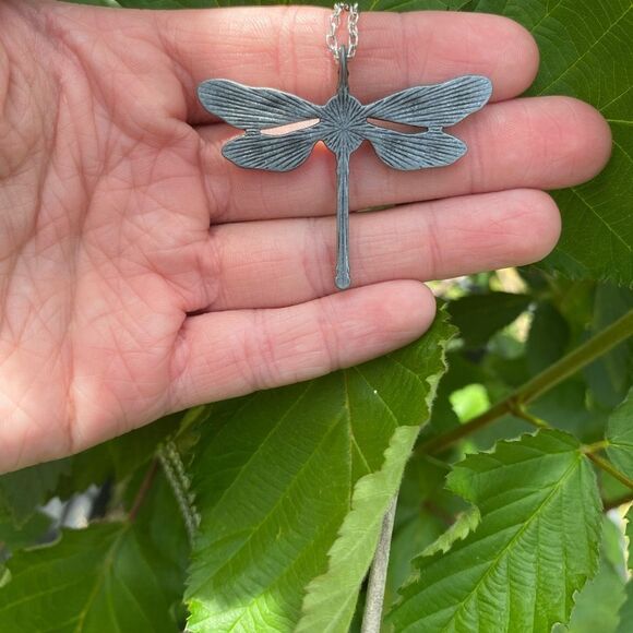 Bohemian Antique Silver tone Dragonfly Pendant Necklace Stone Accent adjustable - Picture 3 of 7